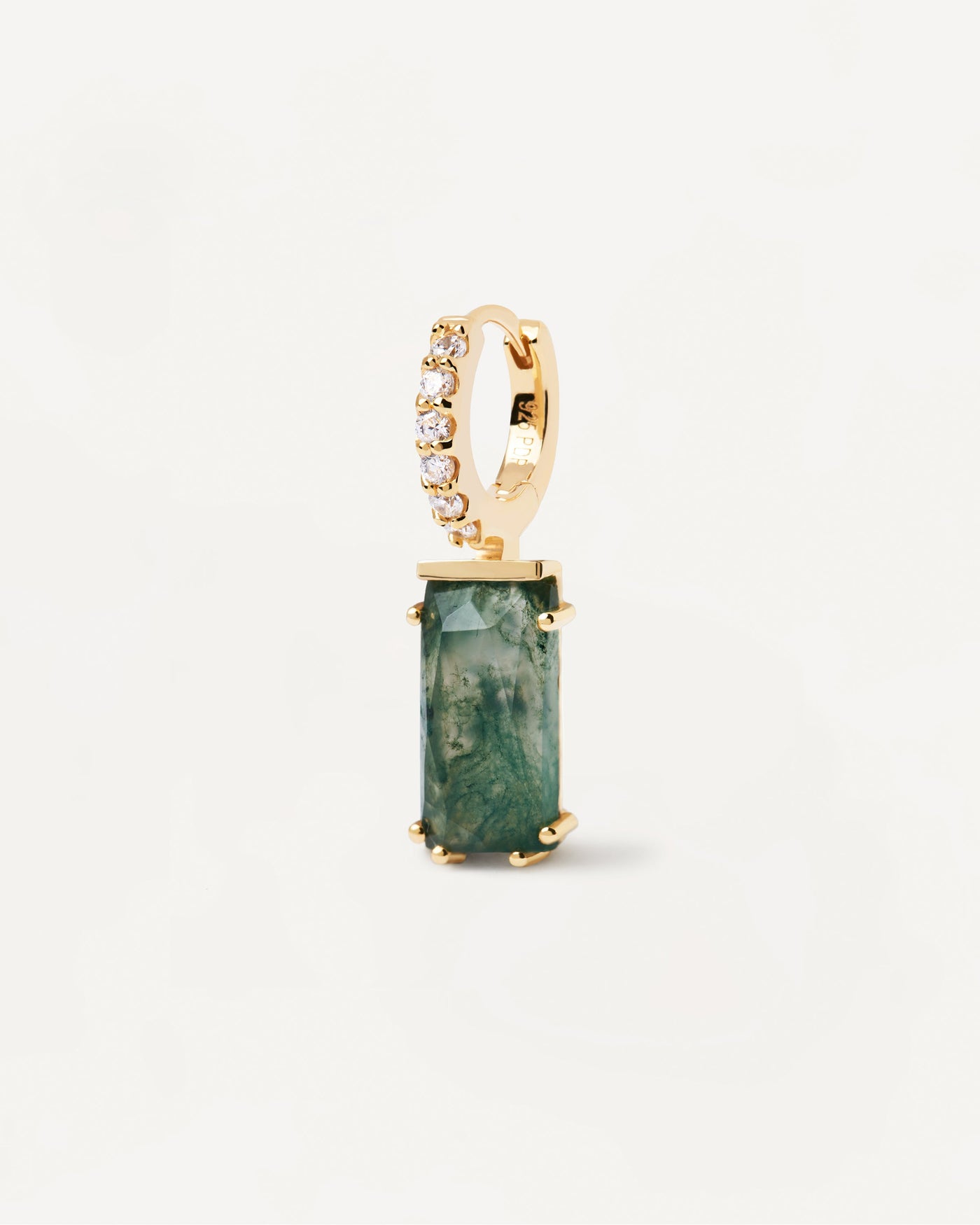 2023 Selection | Kaori Moss Agate Single Earring. Gold-plated hoop ear piercing with white zirconia and dark green rectangular gemstone pendant. Get the latest arrival from PDPAOLA. Place your order safely and get this Best Seller. Free Shipping.