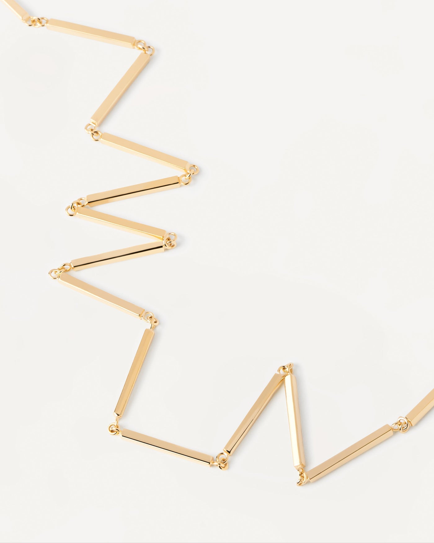 2023 Selection | Bar Chain Necklace. Articulated bar-chain necklace in plain gold-plated silver. Get the latest arrival from PDPAOLA. Place your order safely and get this Best Seller. Free Shipping.