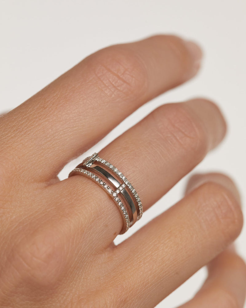 Diamonds And White Gold Track Ring - 
  
    18K White gold / Rhodium silver plating
  
