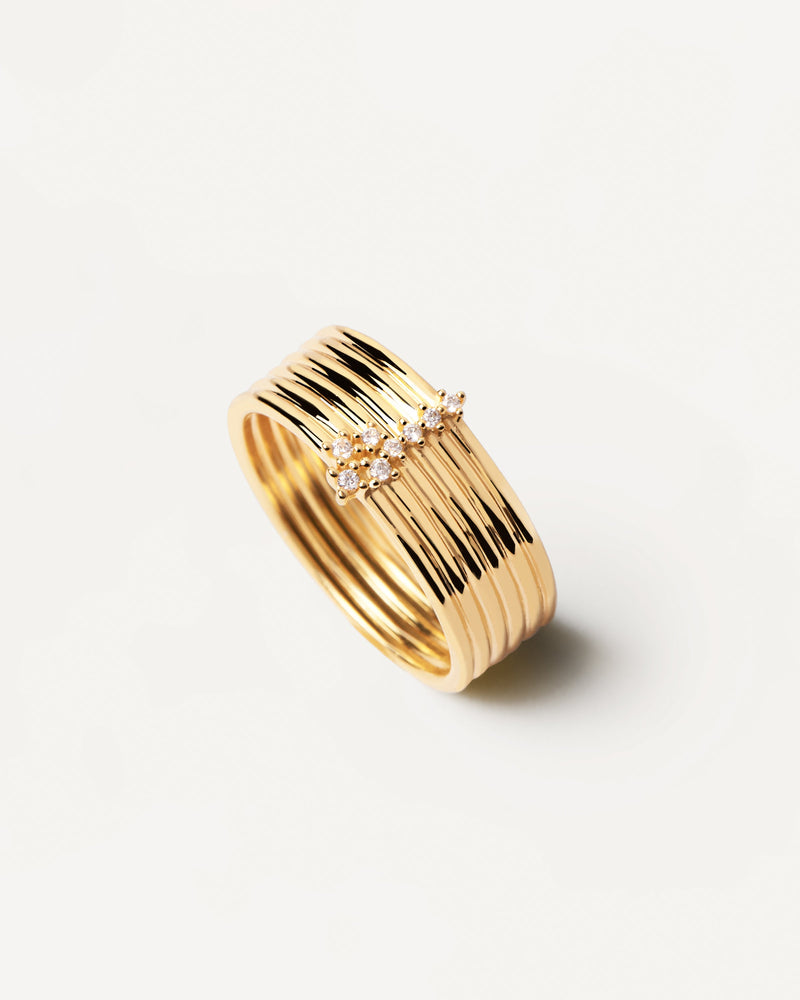 Statement ring in gold-plated silver with six bands and bright zirconia