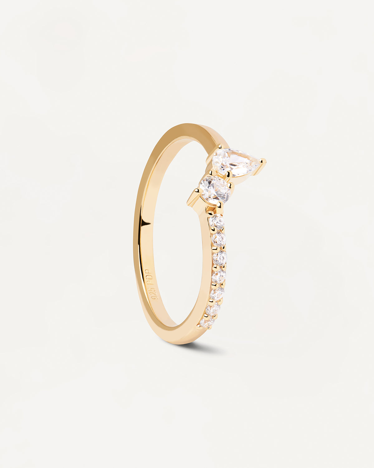 2023 Selection | Ava Ring. Gold-plated sterling silver ring with white crystals in different sizes. Get the latest arrival from PDPAOLA. Place your order safely and get this Best Seller. Free Shipping.