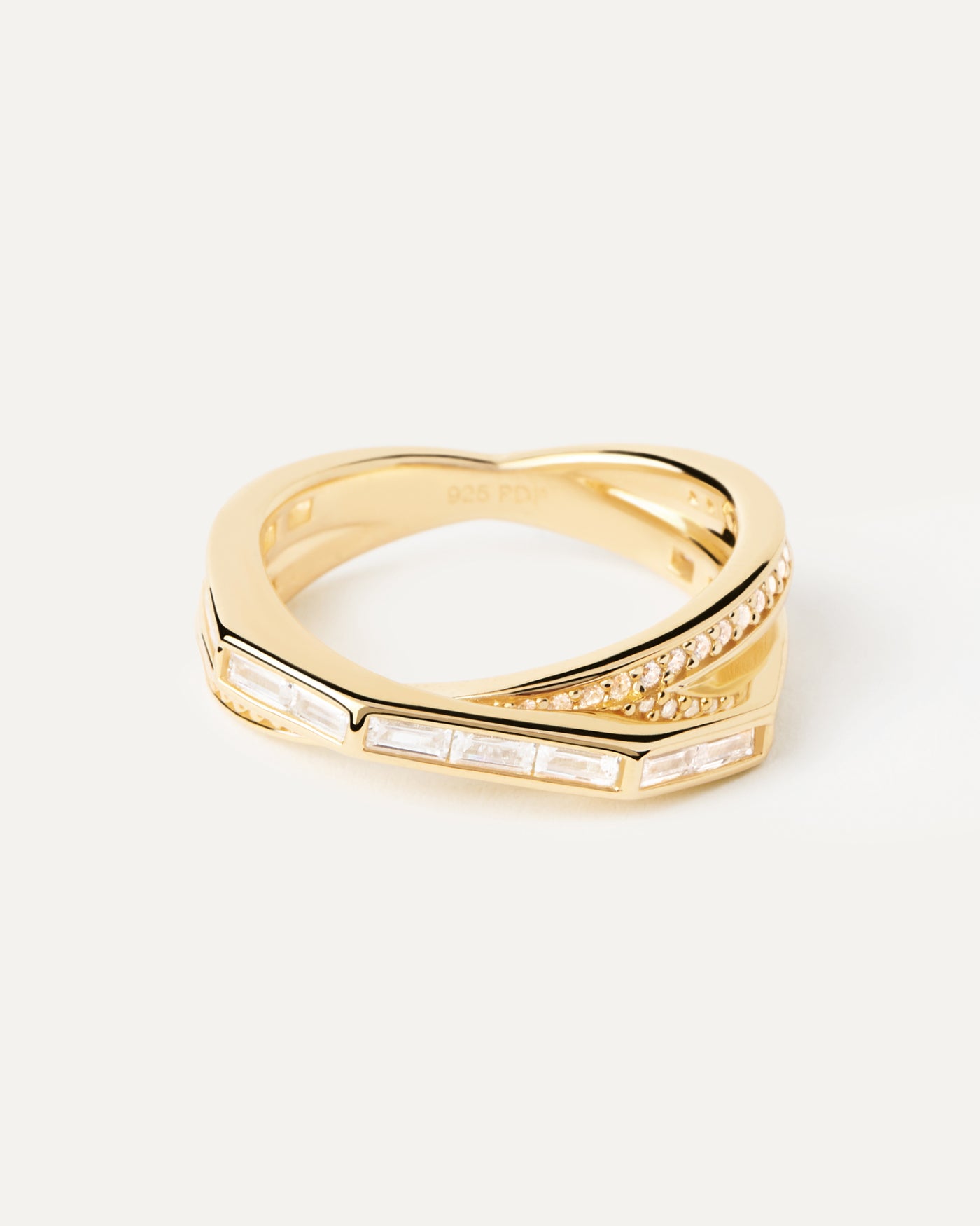 Olivia Ring 
  
    Sterling Silver / 18K Gold plating
  
