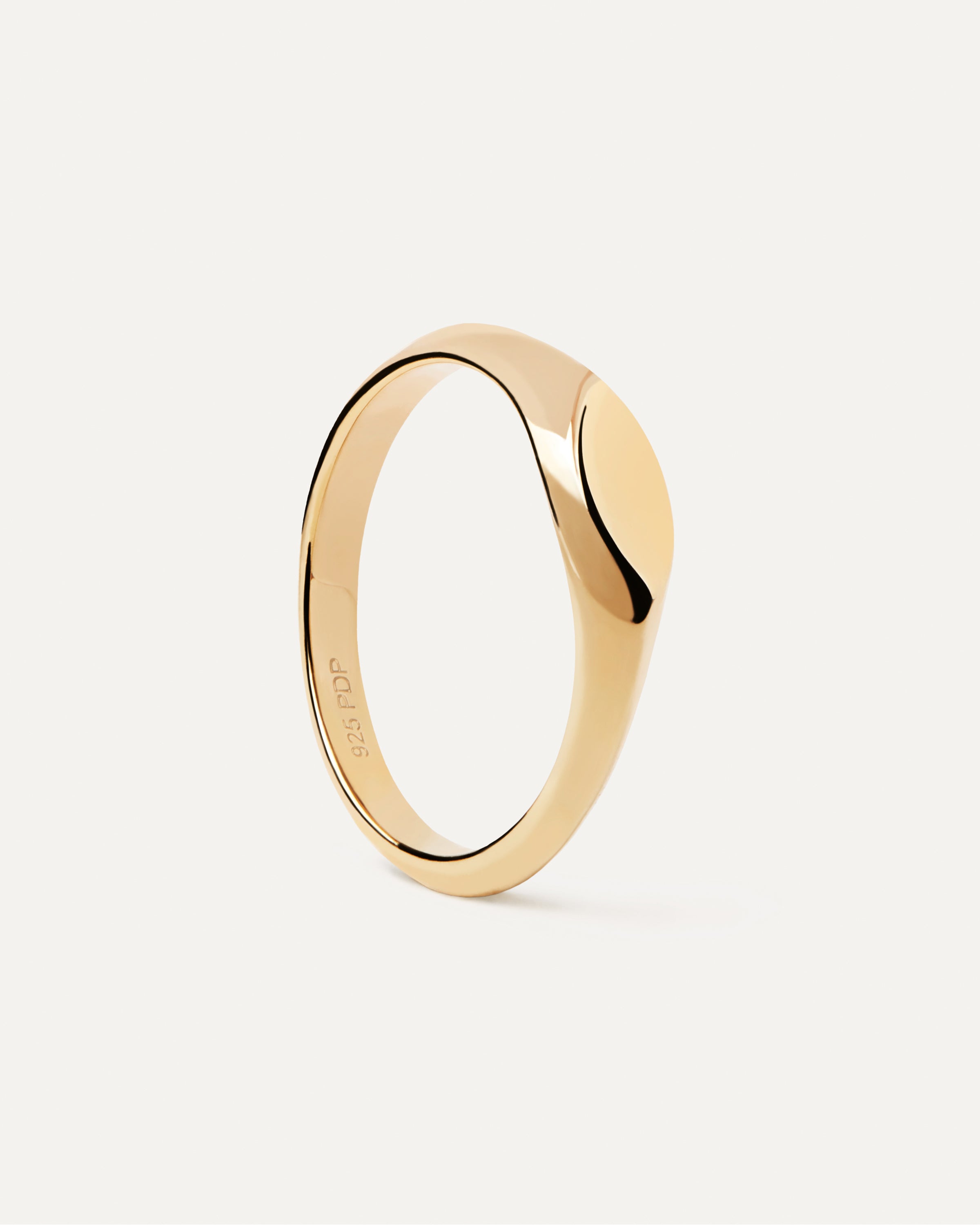 Gold plated slim signet ring with eye shape flat top design Duke Stamp Ring PDPAOLA