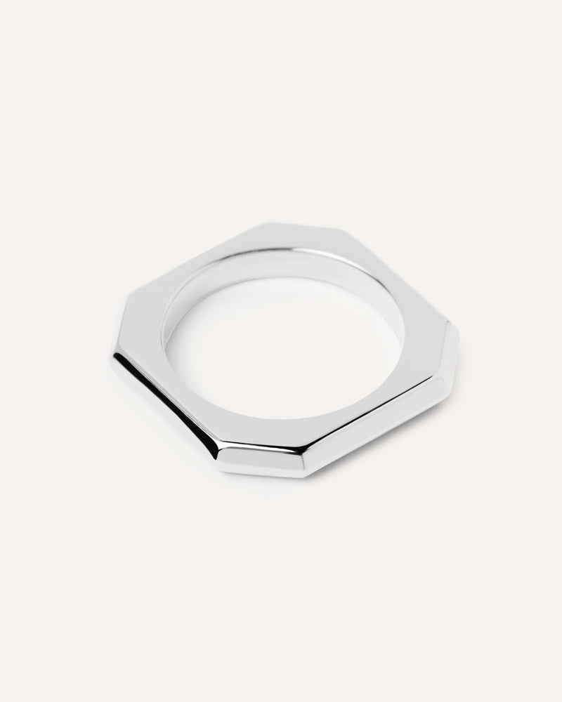 Octogonal plain ring shaped as a cable link in silver rhodium plating