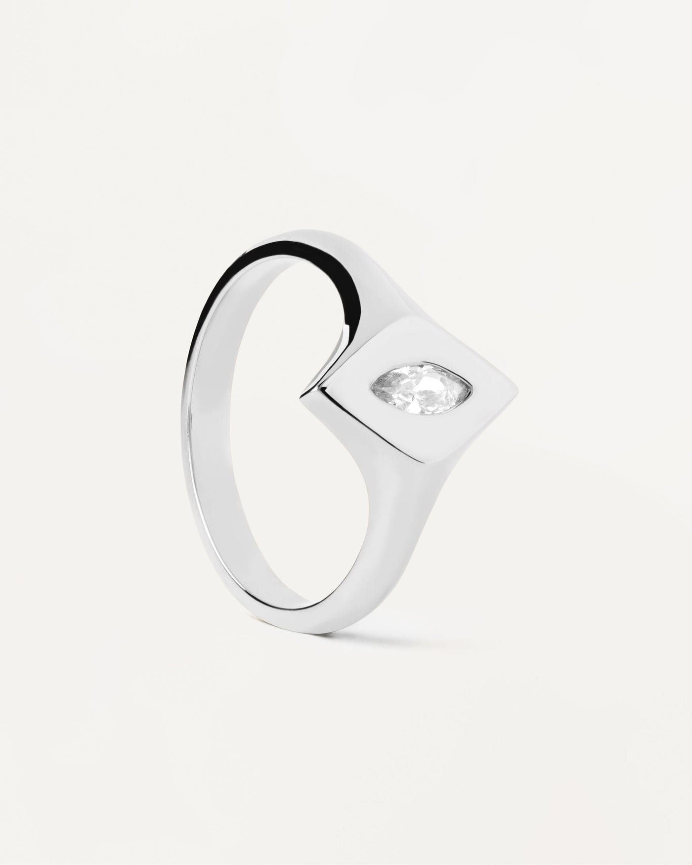 2023 Selection | Kate Stamp Silver Ring. Sterling silver rhombus signet ring with oval white zirconia. Get the latest arrival from PDPAOLA. Place your order safely and get this Best Seller. Free Shipping.