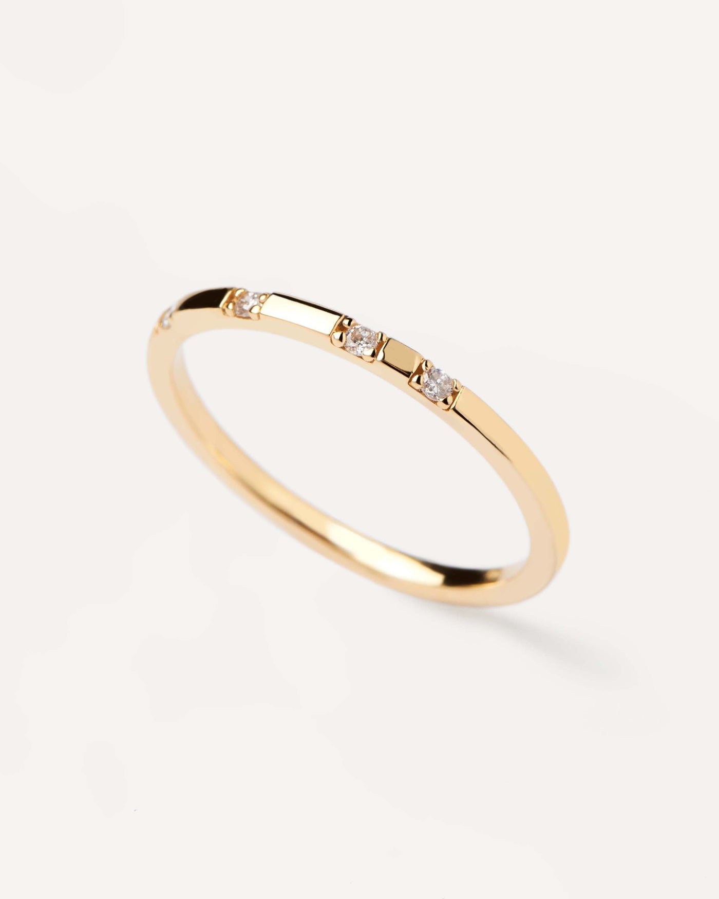2024 Selection | Diamonds and gold Frosty Ring. Solid yellow gold ring set with four lab-grown diamonds, equaling 0.06 carats. Get the latest arrival from PDPAOLA. Place your order safely and get this Best Seller. Free Shipping.