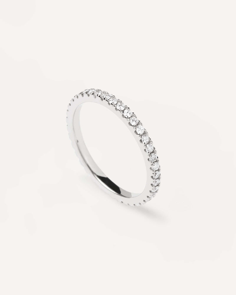 Anneau d'éternité en or blanc massif, réglé avec des diamants cultivés en laboratoire, égalant 0,5 carats