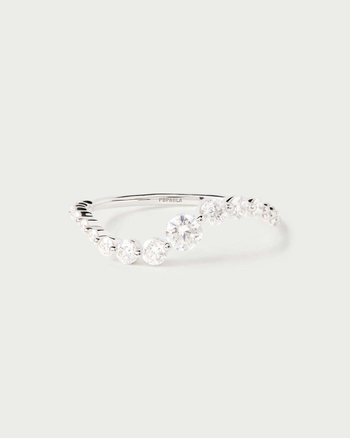 Venus ring aus Weißgold mit diamanten 
  
    18 kt Weissgold / Silber-Rhodinierung
  
