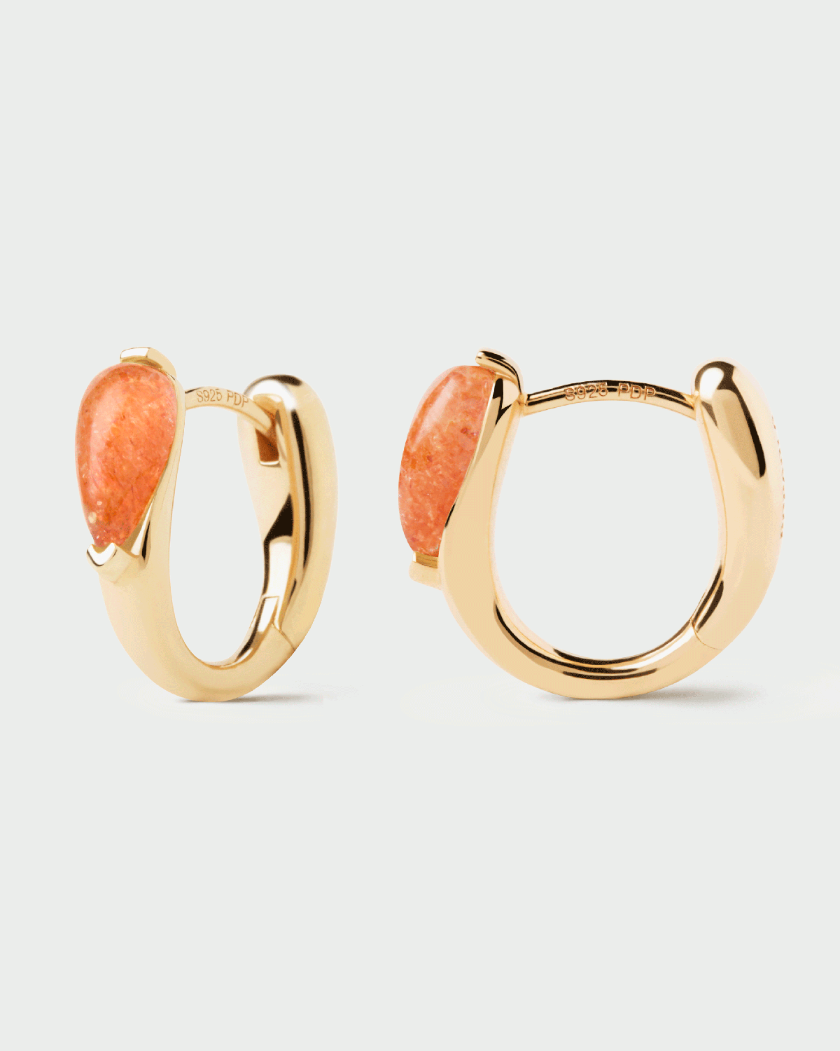 Mini-boucles d'oreilles élégantes ornées d'une pierre orange ovale