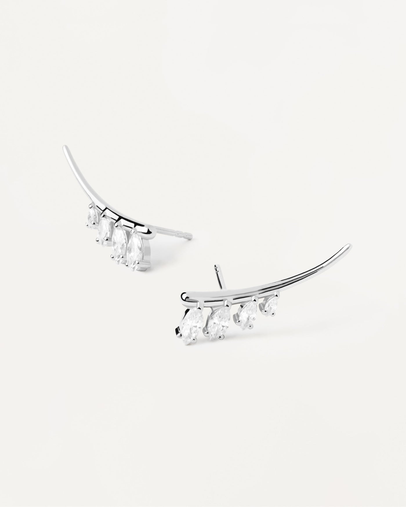 Selezione 2023 | Orecchini In Argento Rampicanti Aqua. Orecchini rampicanti in argento sterling con zircone bianco pendente. Acquista le ultime novità di PDPAOLA. Effettua il tuo ordine in tutta sicurezza e non lasciarti sfuggire questo best seller. Spedizione gratuita.