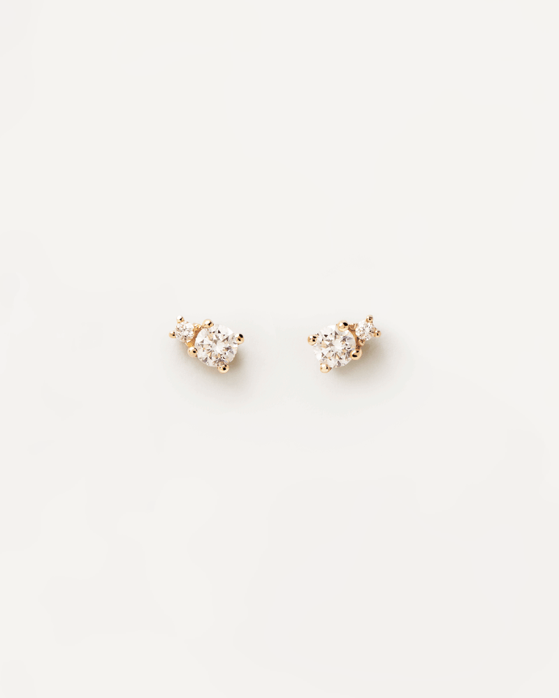 Diamonds and Gold Solitaire Duo Studs - 
  
    18K Gold
  
