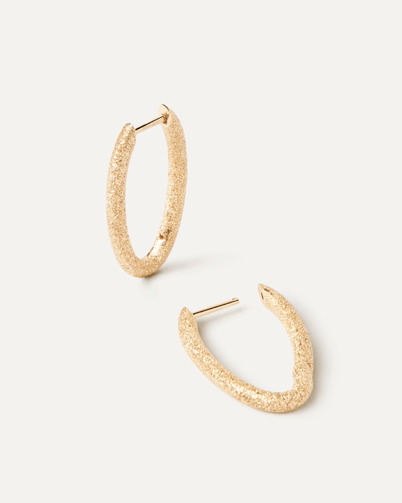 Sandblasted Gold Vera Hoops - 
  
    18K Gold
  
