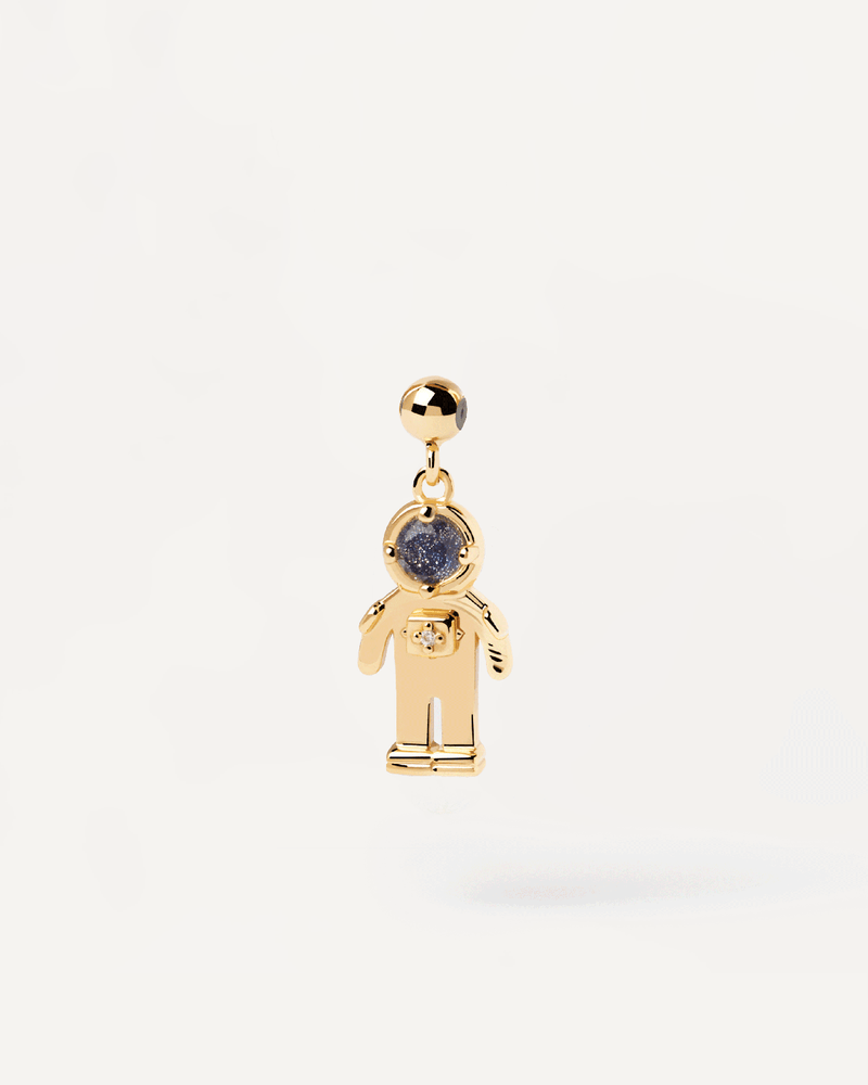 Charm Astronauta - 
  
    Plata de Ley / Baño de Oro 18K
  
