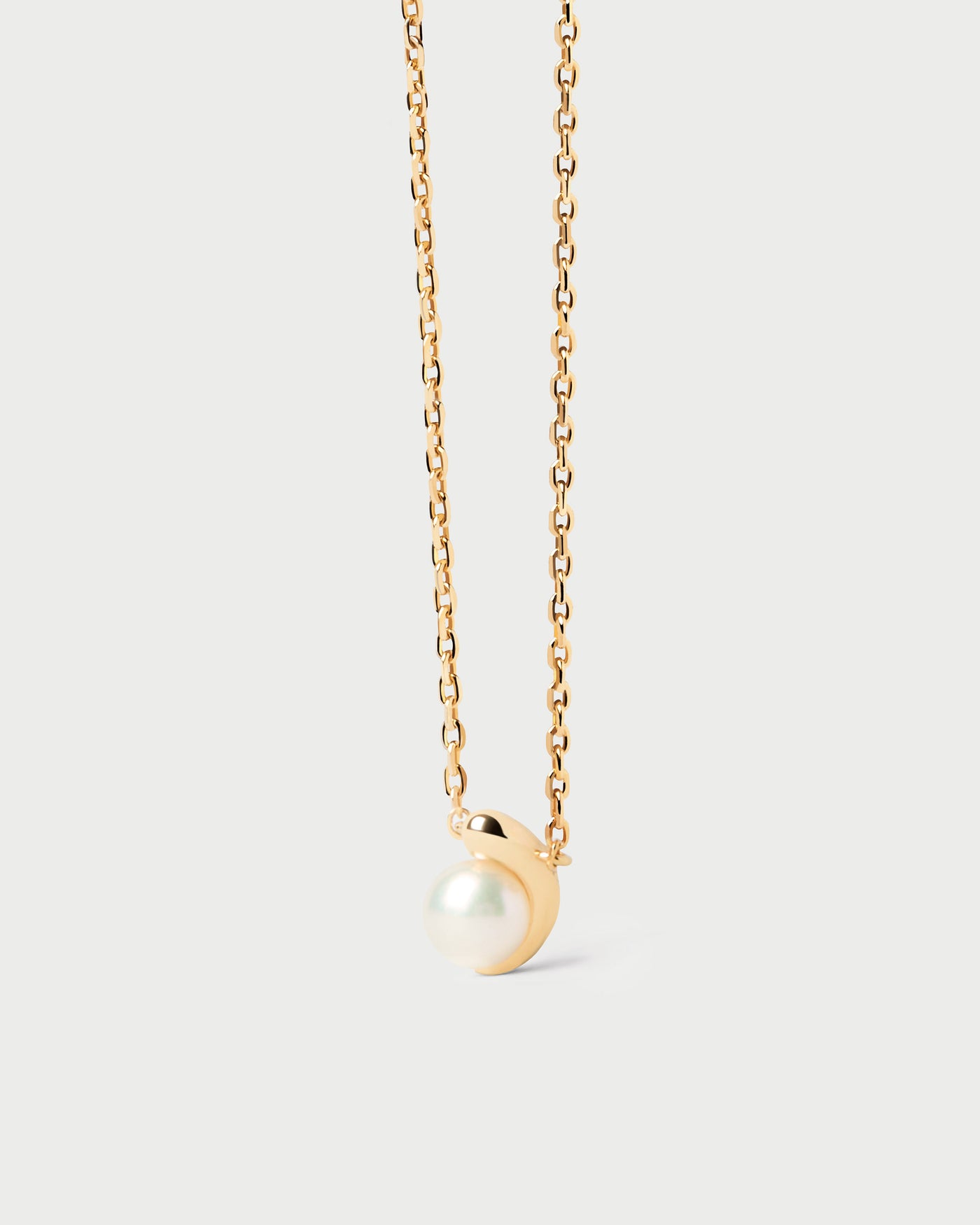 Elegante collana solitario ornata da una perla coltivata d'acqua dolce