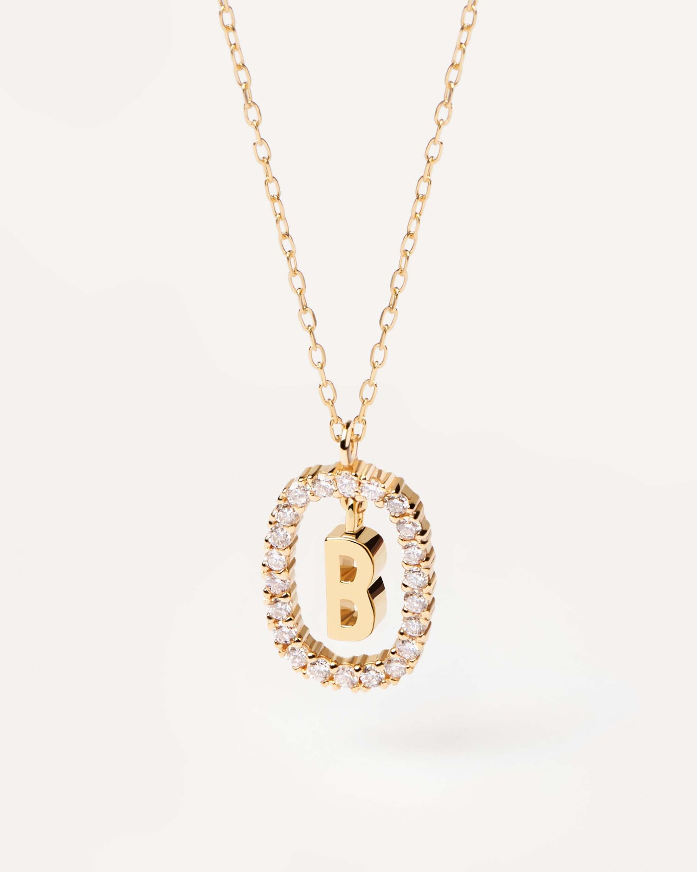 Collier initiale F en or jaune massif, encerclé de diamants de laboratoire de 0,33 carat