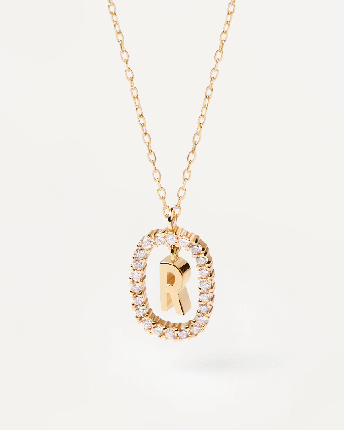 Collier Lettre R en Diamants et Or - 
  
    Or 18 carats
  
