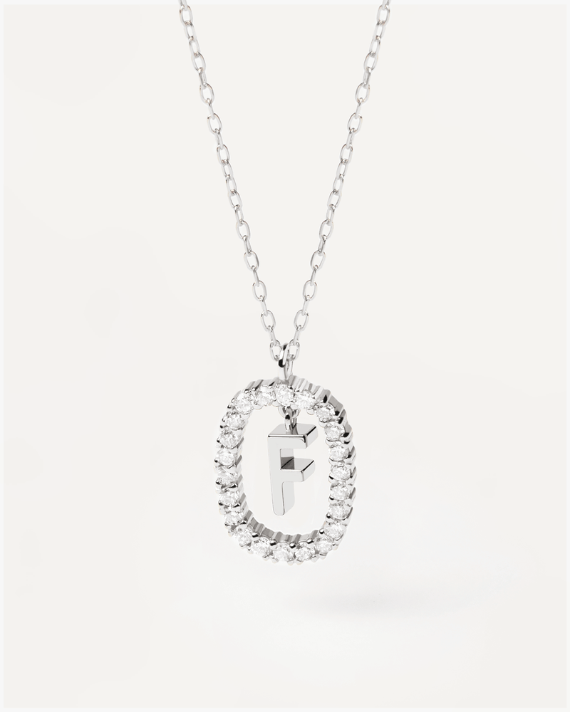 Collier en Diamants et en Or Blanc Lettre F - 
  
    Or blanc 18 carats / Placage Argent Rhodié
  
