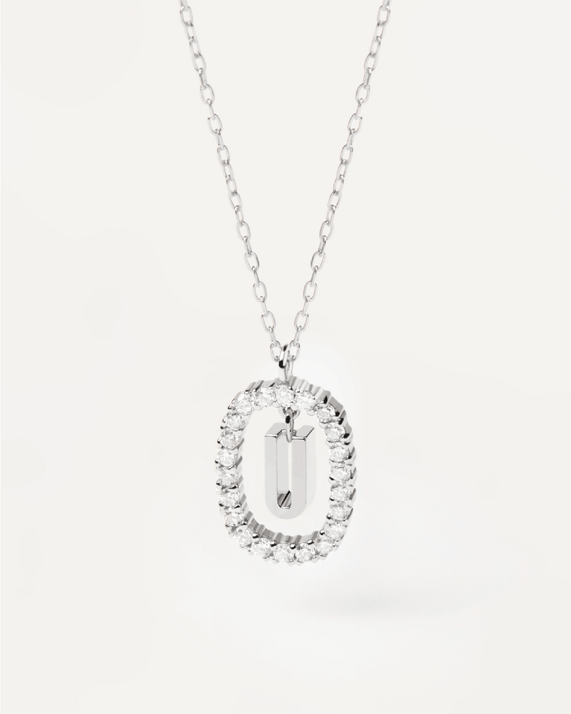 Collana in Diamanti E Oro Bianco Con Lettera U - 
  
    Oro bianco 18K / Placcatura in argento rodiato
  
