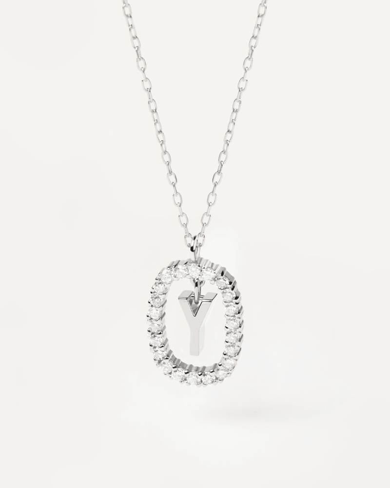 Collana in Diamanti E Oro Bianco Con Lettera Y - 
  
    Oro bianco 18K / Placcatura in argento rodiato
  
