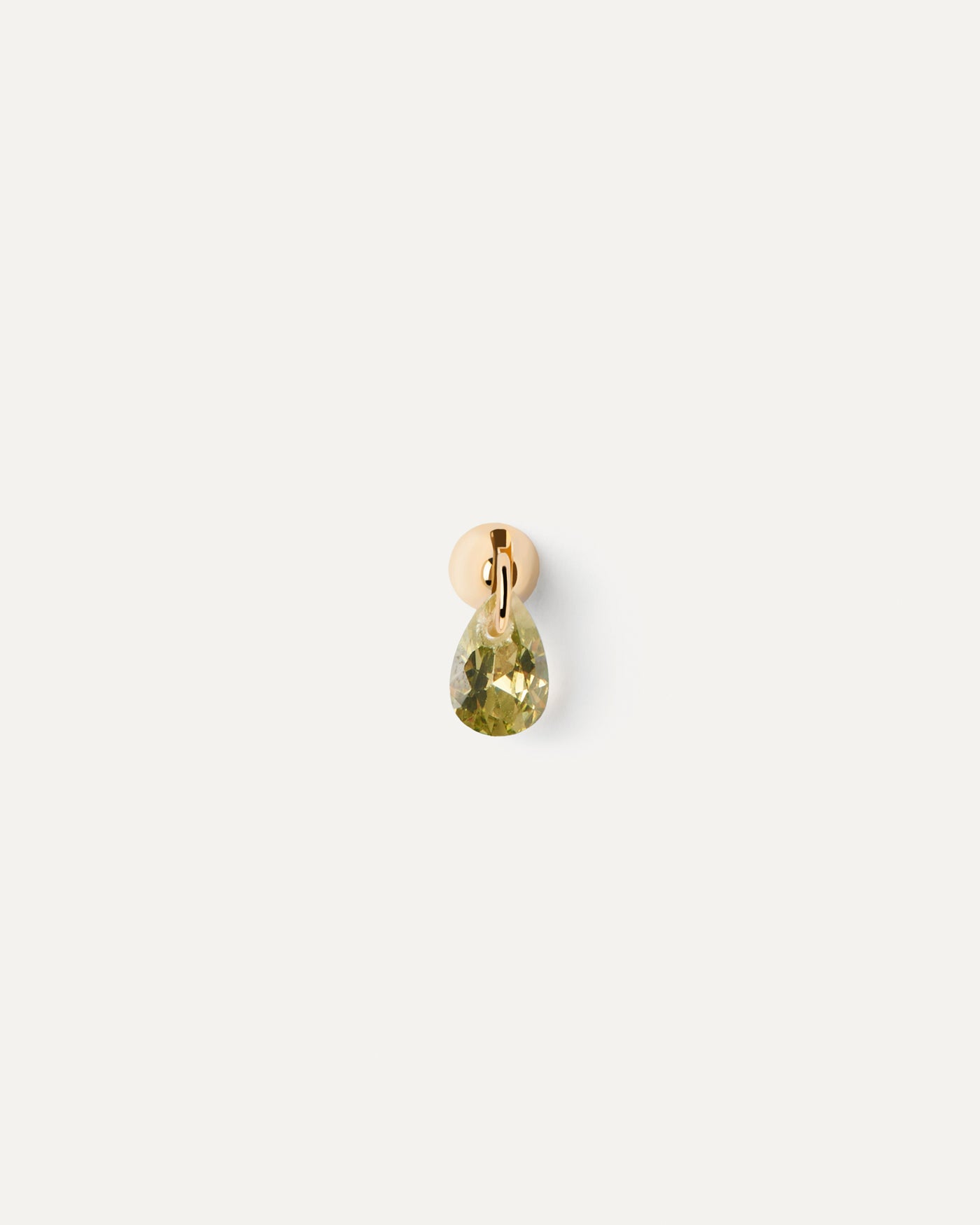 Boucle d'oreille individuelle Lily vert. Clou d'oreille individuel en plaqué or avec un pendentif de zircon verte en forme de goutte. Découvrez les dernières nouveautés de chez PDPAOLA. Commandez et recevez votre bijou en toute sérénité.