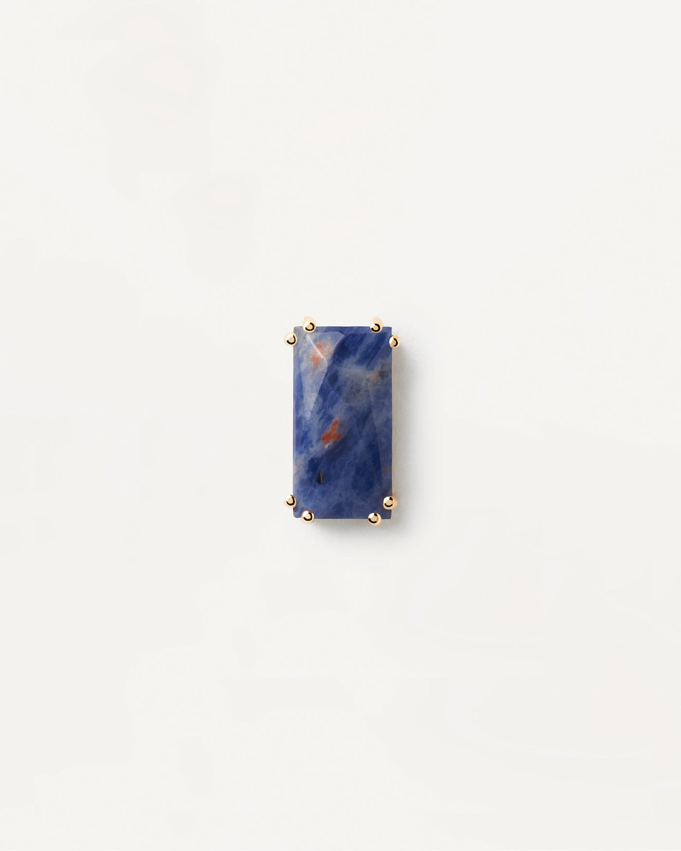 2023 Selection | Maiko Sodalite Single Earring. Gold-plated pin ear piercing with dark blue gemstone in rectangular shape. Get the latest arrival from PDPAOLA. Place your order safely and get this Best Seller. Free Shipping.