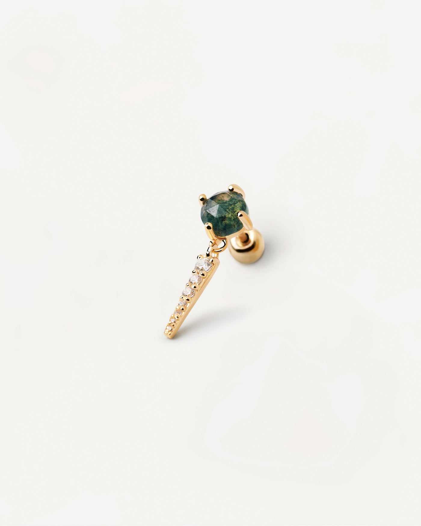 2023 Selection | Yoki Moss Agate Single Earring. Gold-plated ear piercing with dark green gemstone and white zirconia pendant. Get the latest arrival from PDPAOLA. Place your order safely and get this Best Seller. Free Shipping.