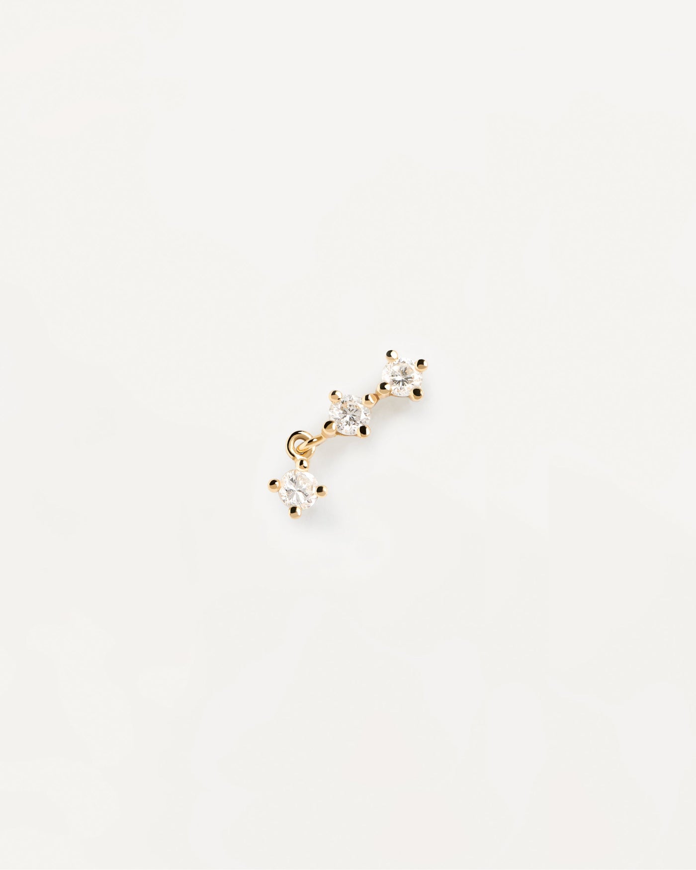 2023 Selection | Diamonds and gold Isabella Single Earring. Solid yellow gold ear piercing with three bright diamonds of 0.18 carat. Get the latest arrival from PDPAOLA. Place your order safely and get this Best Seller. Free Shipping.