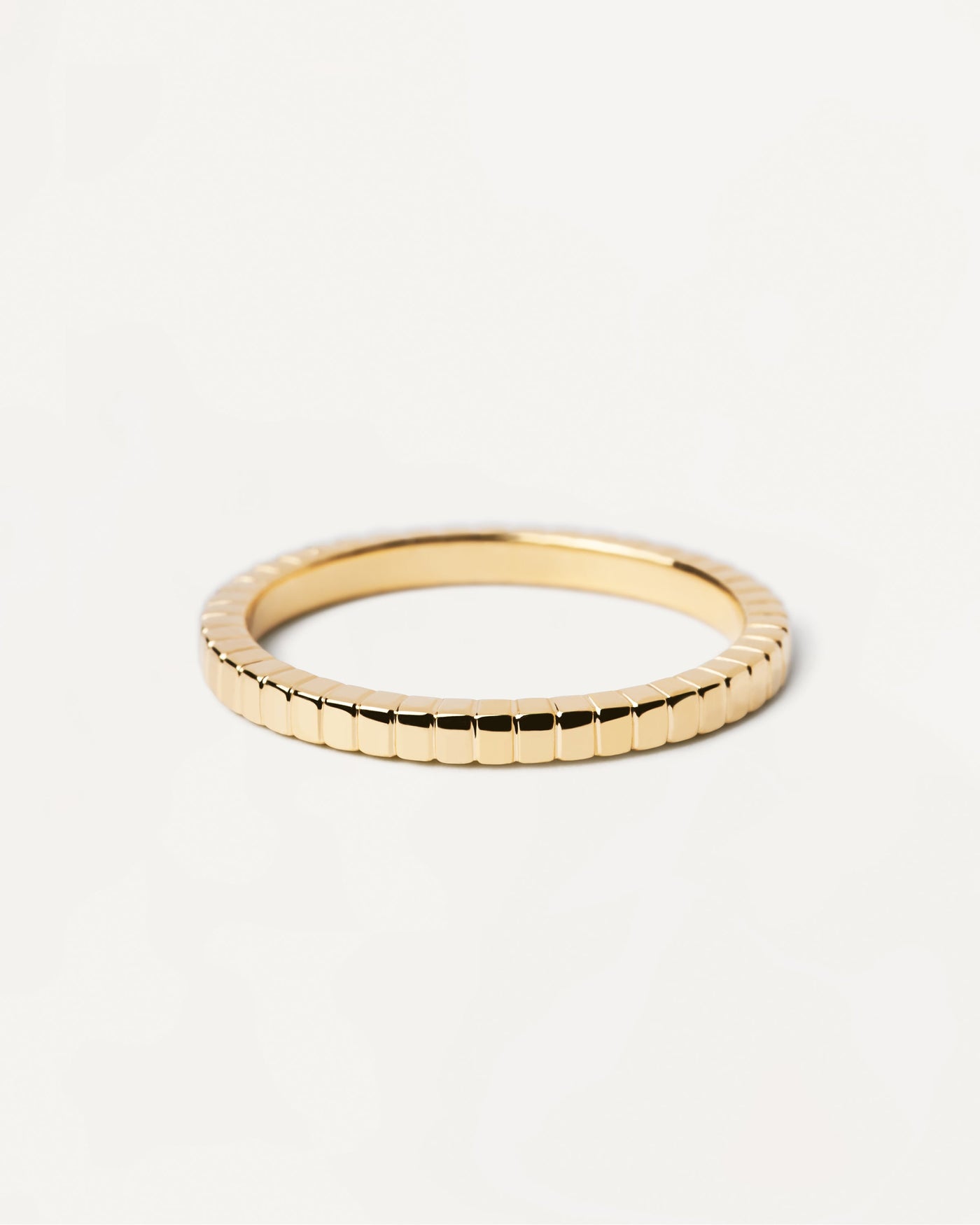 2023 Selection | Lea Ring. Textured eternity ring in gold-plated silver. Get the latest arrival from PDPAOLA. Place your order safely and get this Best Seller. Free Shipping.