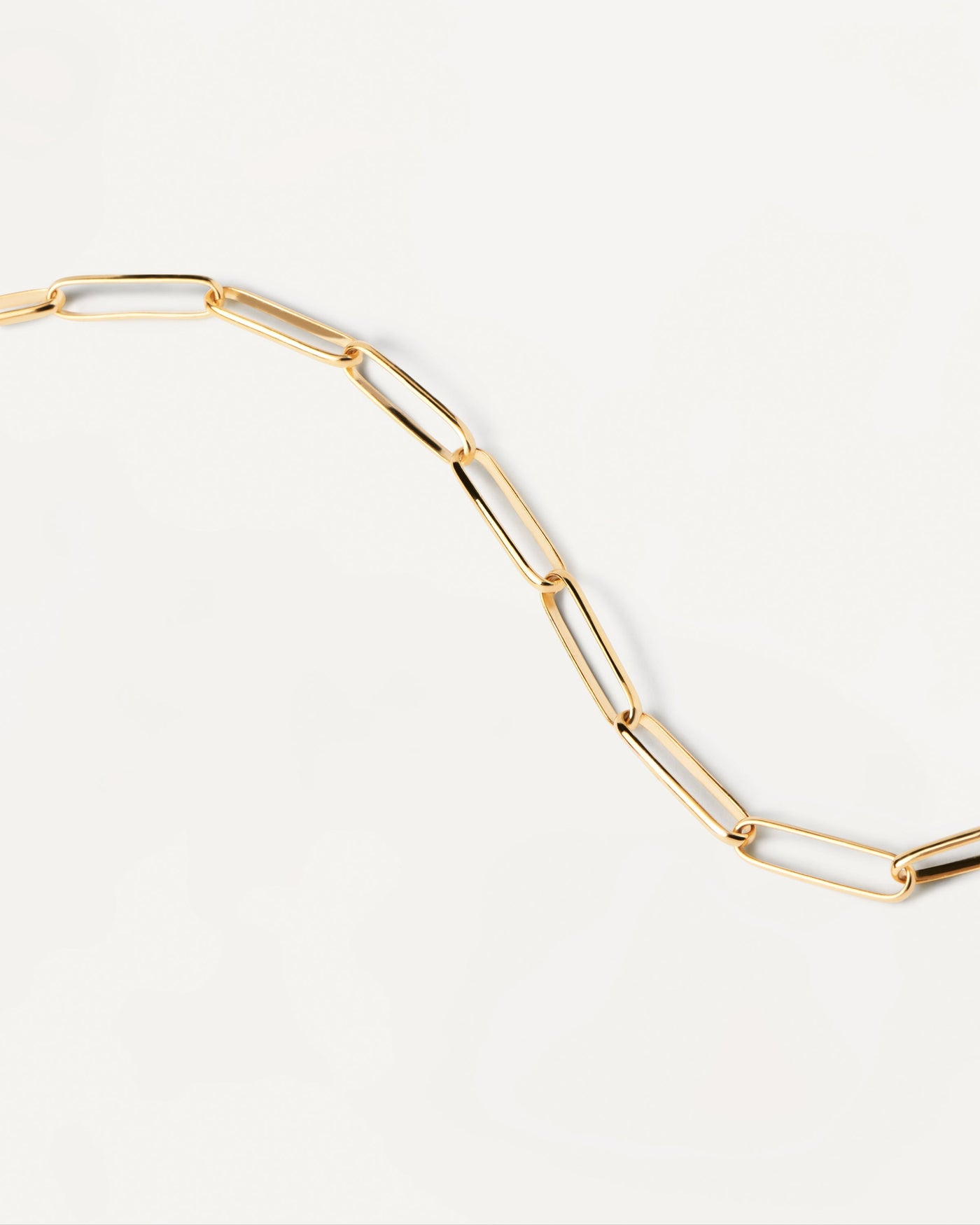 Grosse Gliederkette Halskette. Statement-Kette aus vergoldetem Silber mit großen Gliedern. Erhalten Sie die neuesten Produkte von PDPAOLA. Geben Sie Ihre Bestellung sicher auf und erhalten Sie diesen Bestseller.