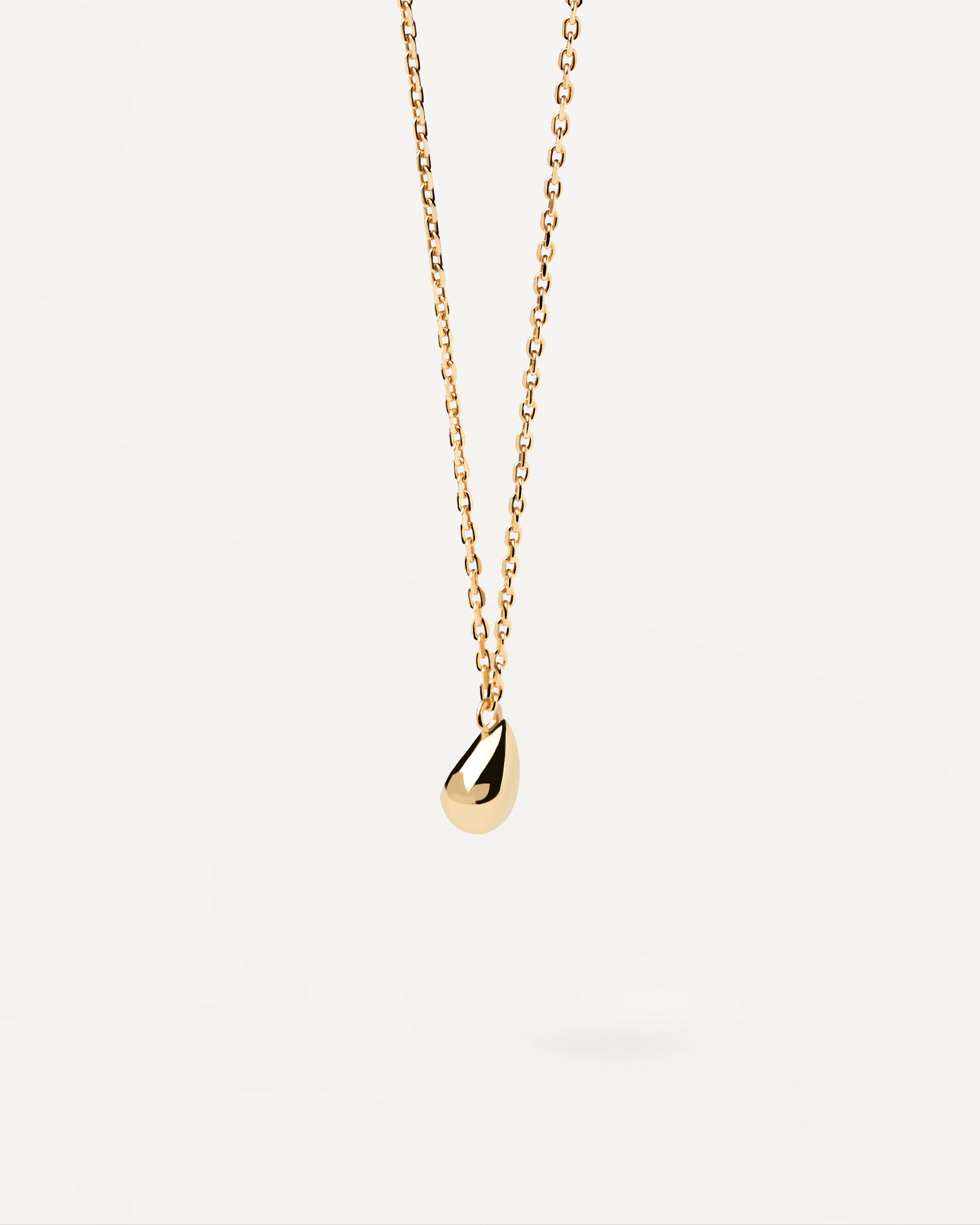 Gold drop pendant necklace hotsell