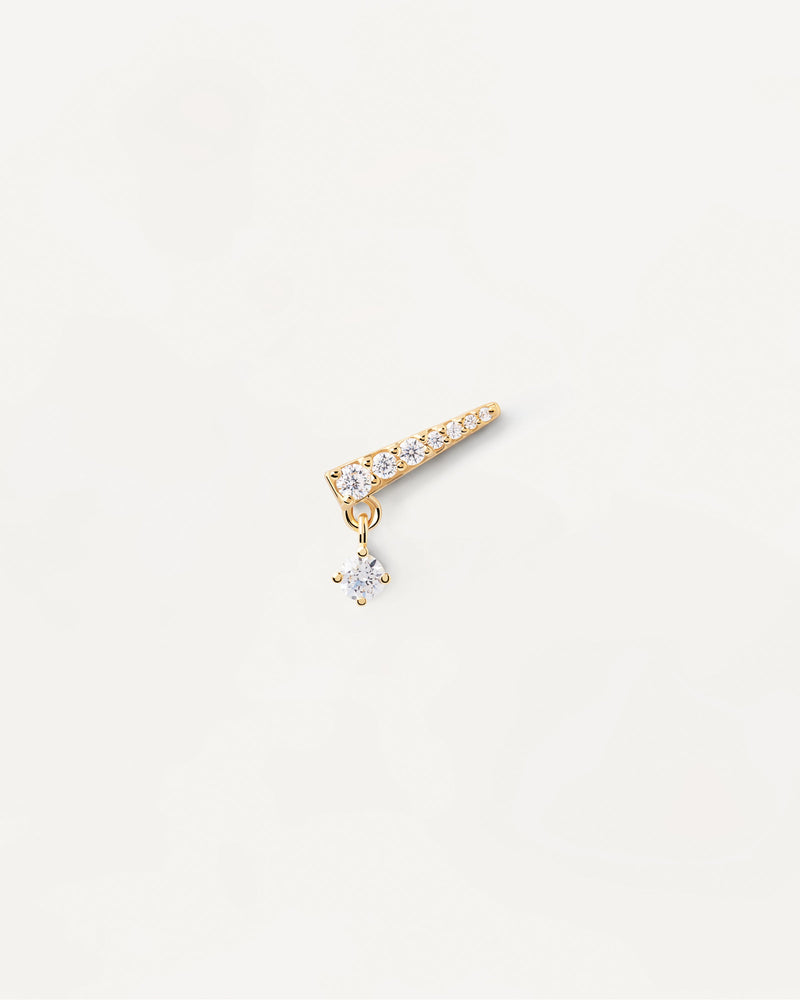 Gold-plated ear piercing in point shape with white zirconia