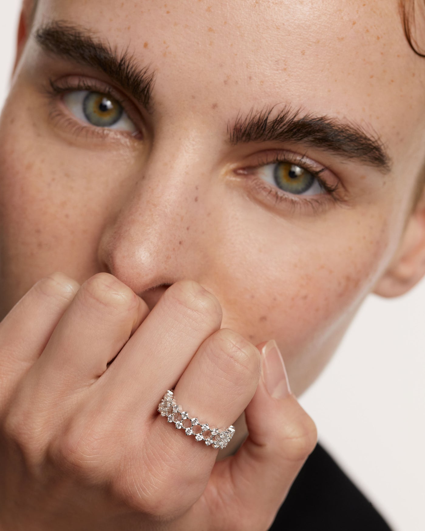 Bague en Argent Slim Dumbo 
  
    Argent massif
  

