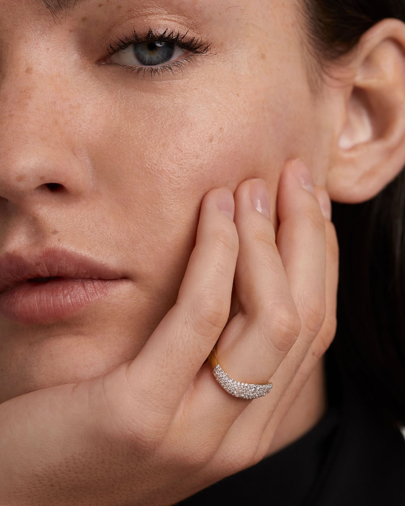 Anello In Diamanti E Oro Apollo 
  
    Oro 18K
  
