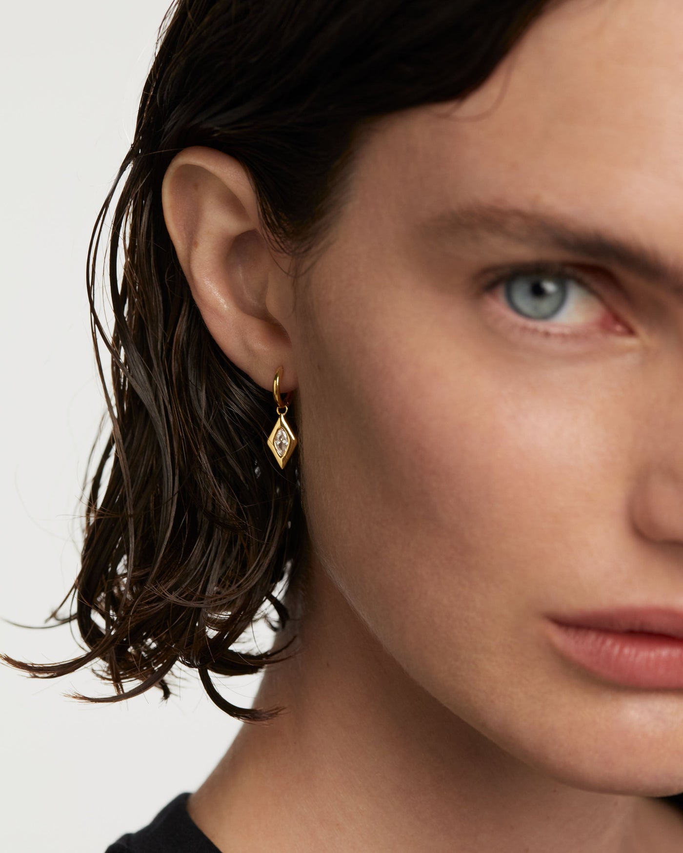 Kate Drop Hoops 
  
    Sterling Silver / 18K Gold plating
  
