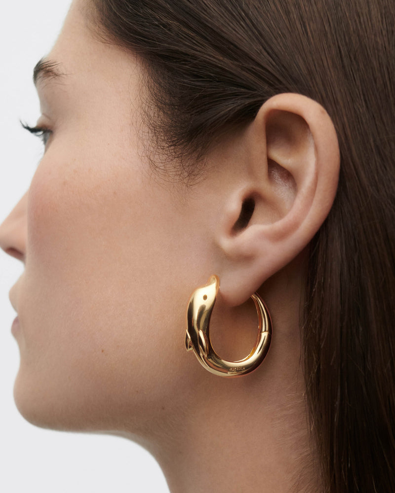 Dolphin hoops - 
  
    Plata de Ley / Baño de Oro 18K
  

