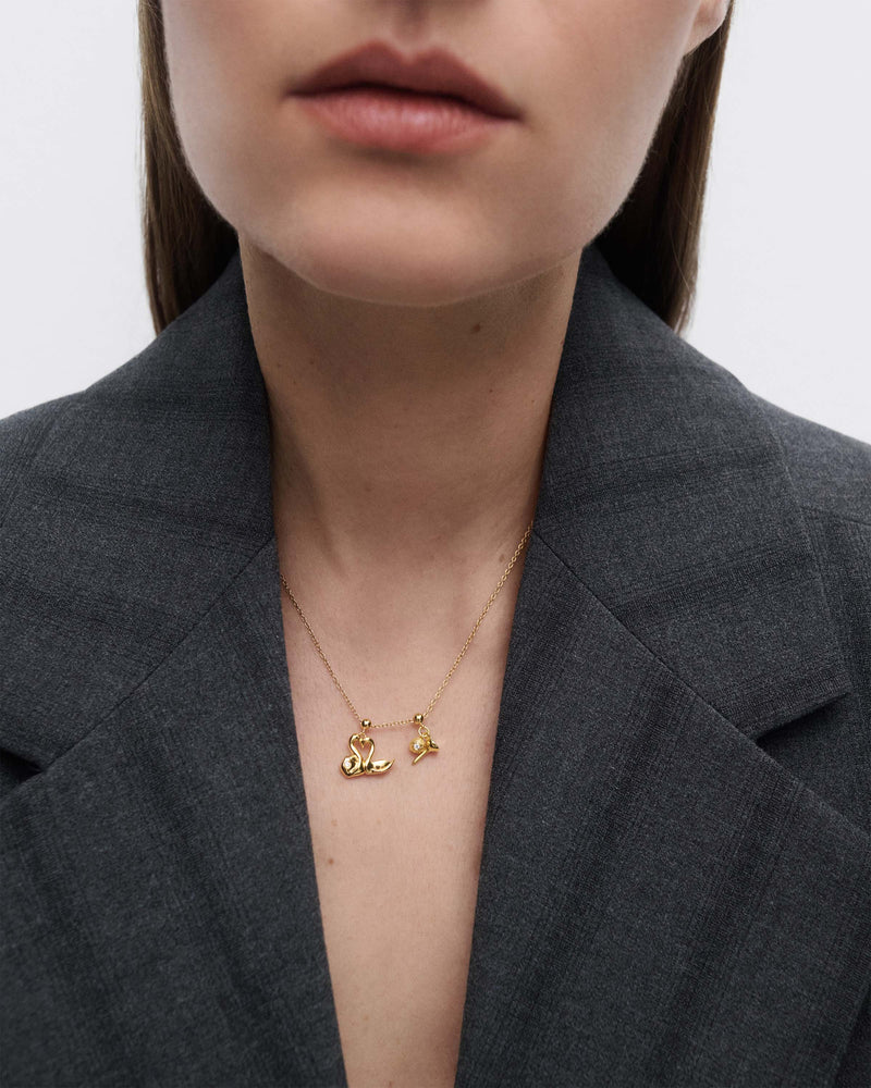 Charm Cigni e cuore - 
  
    Argento sterling / Placcatura in Oro 18K
  
