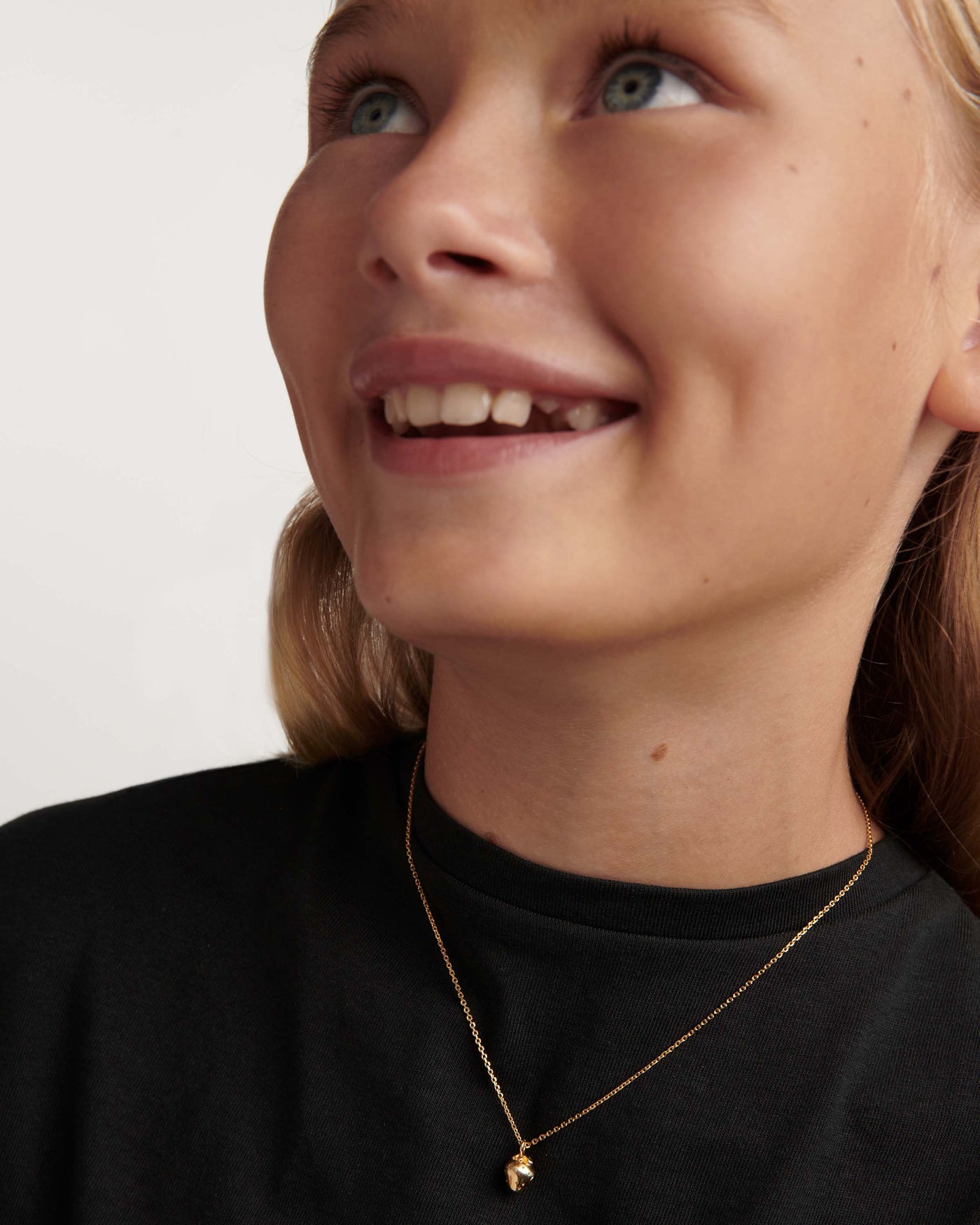 La Fraise Necklace 
  
    Sterling Silver / 18K Gold plating
  
