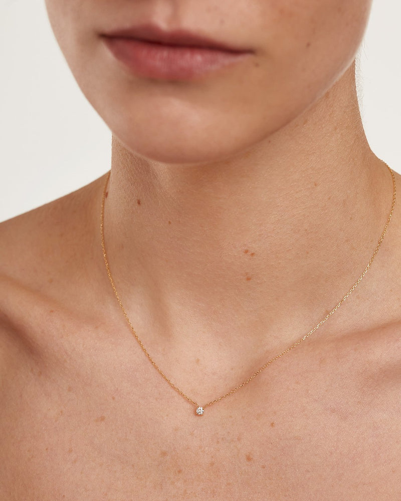 Diamonds and Gold Solitaire Mini Necklace - 
  
    18K Gold
  
