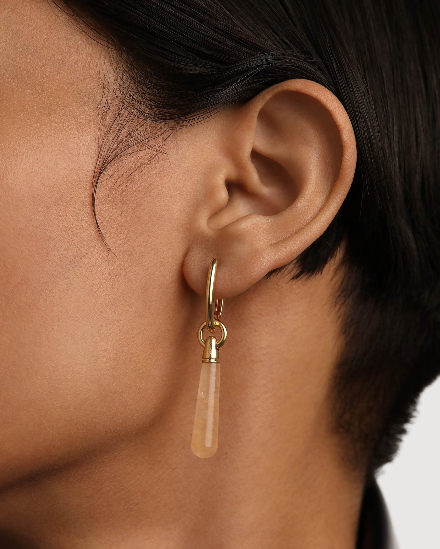 Yellow Aventurine Large Jupiter Single Hoop 
  
    Sterling Silver / 18K Gold plating
  
