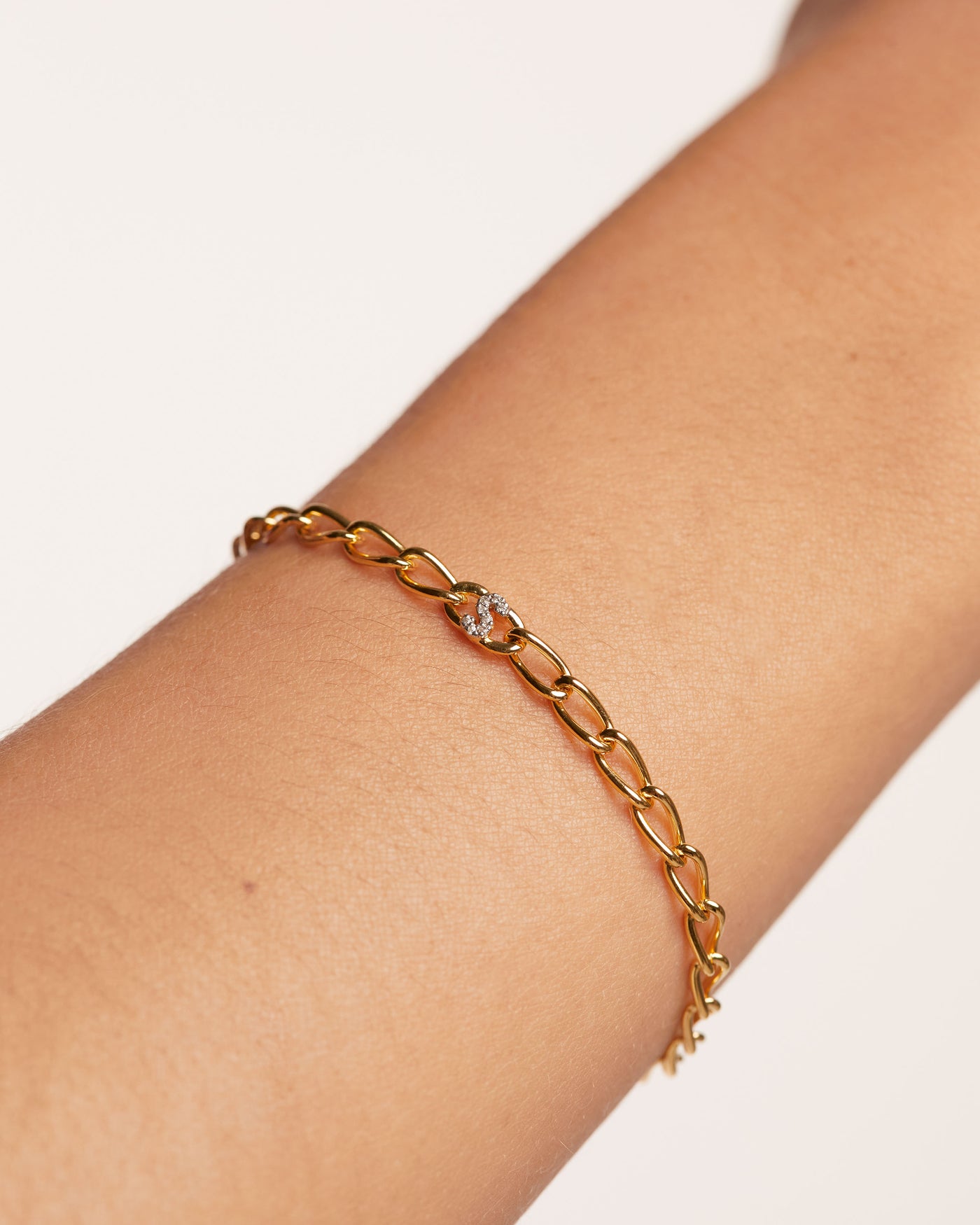 Bracelet Chaîne Lettre S 
  
    Argent massif / Placage Or 18 Ct
  
