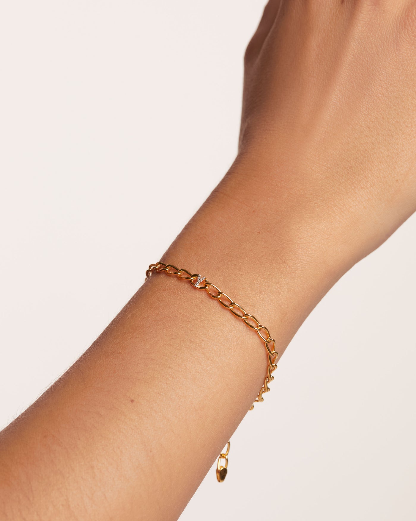 Letter Y Chain Bracelet 
  
    Sterling Silver / 18K Gold plating
  
