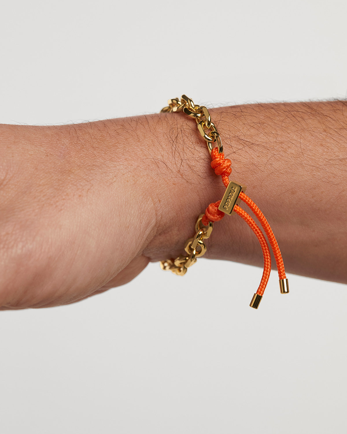 Golden chain bracelet with an orange rope adjustable sliding clasp Tangerine Essential Kordel Gliederarmband PDPAOLA