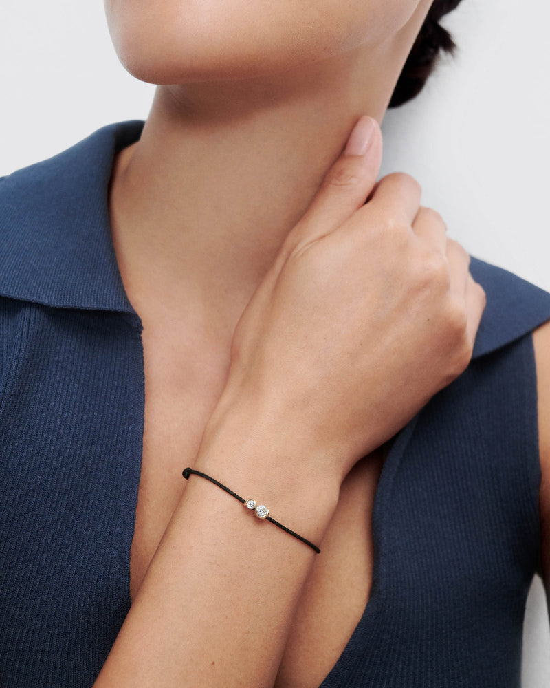 Dafne armband aus diamanten mit kordel - 
  
    18 kt Gold
  
