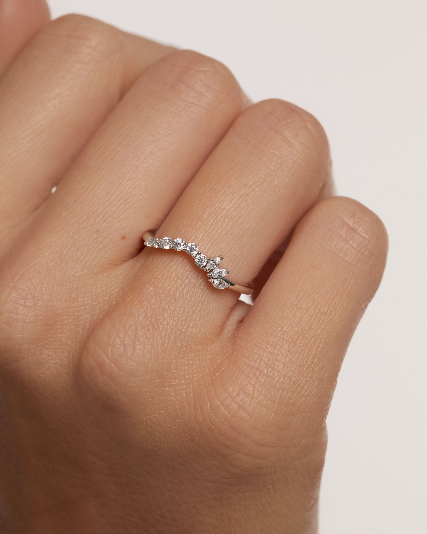Anillo de Plata Dance 
  
    Plata de Ley
  
