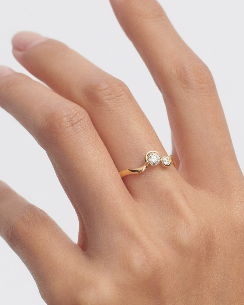 Dafne ring aus gold mit diamanten - 
  
    18 kt Gold
  
