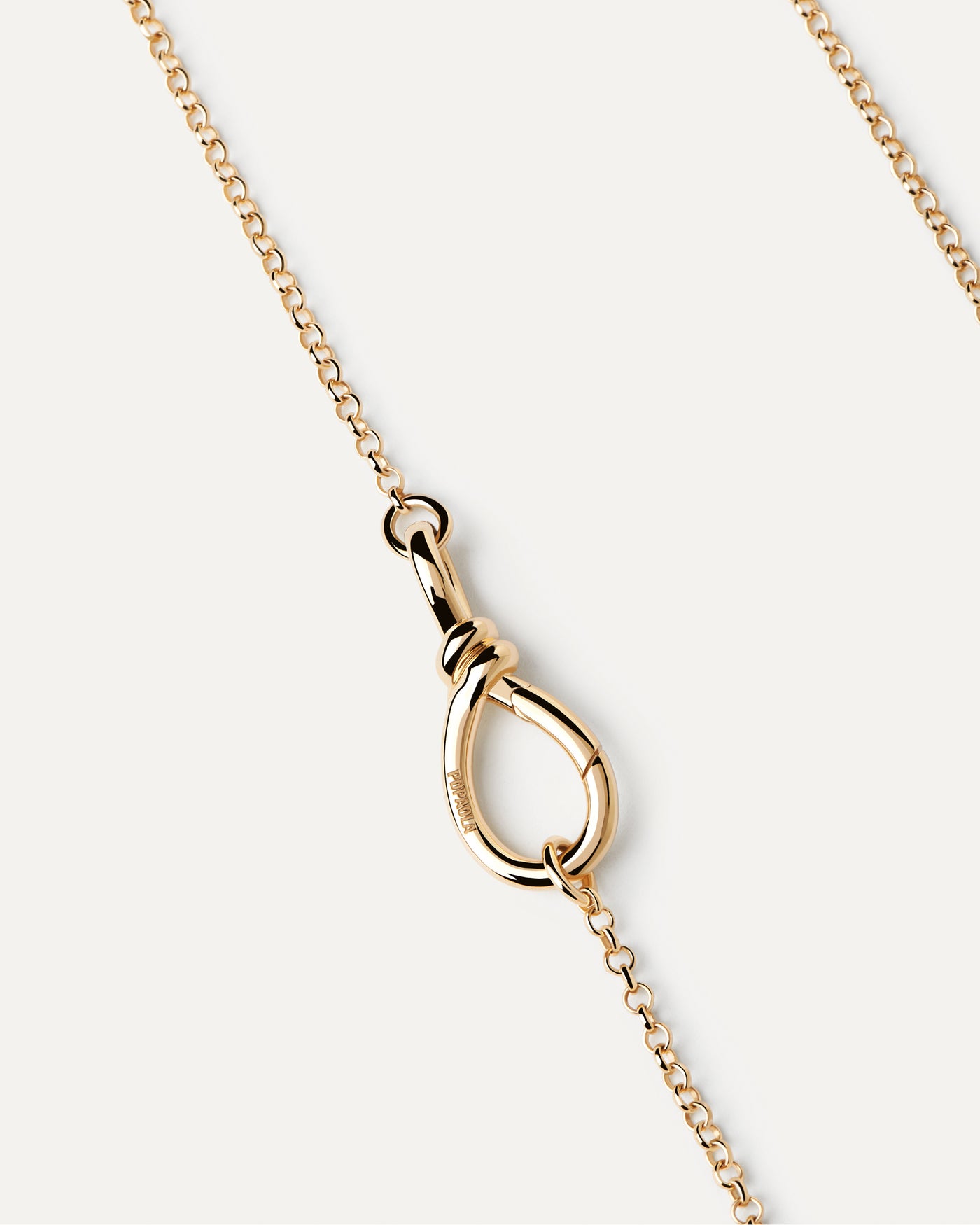 necklaces  
  
    Sterling Silber / 18K Goldplattierung
  
