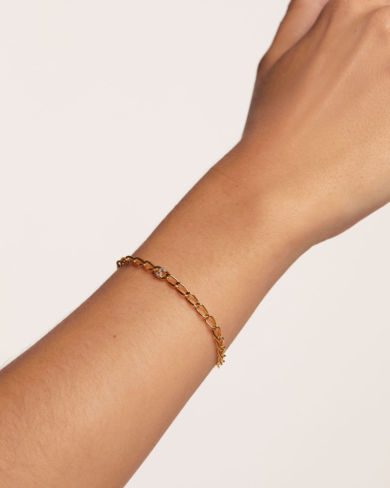 Cable chain bracelet in gold plated silver with initial S in zirconia Letter S Chain Bracelet PDPAOLA