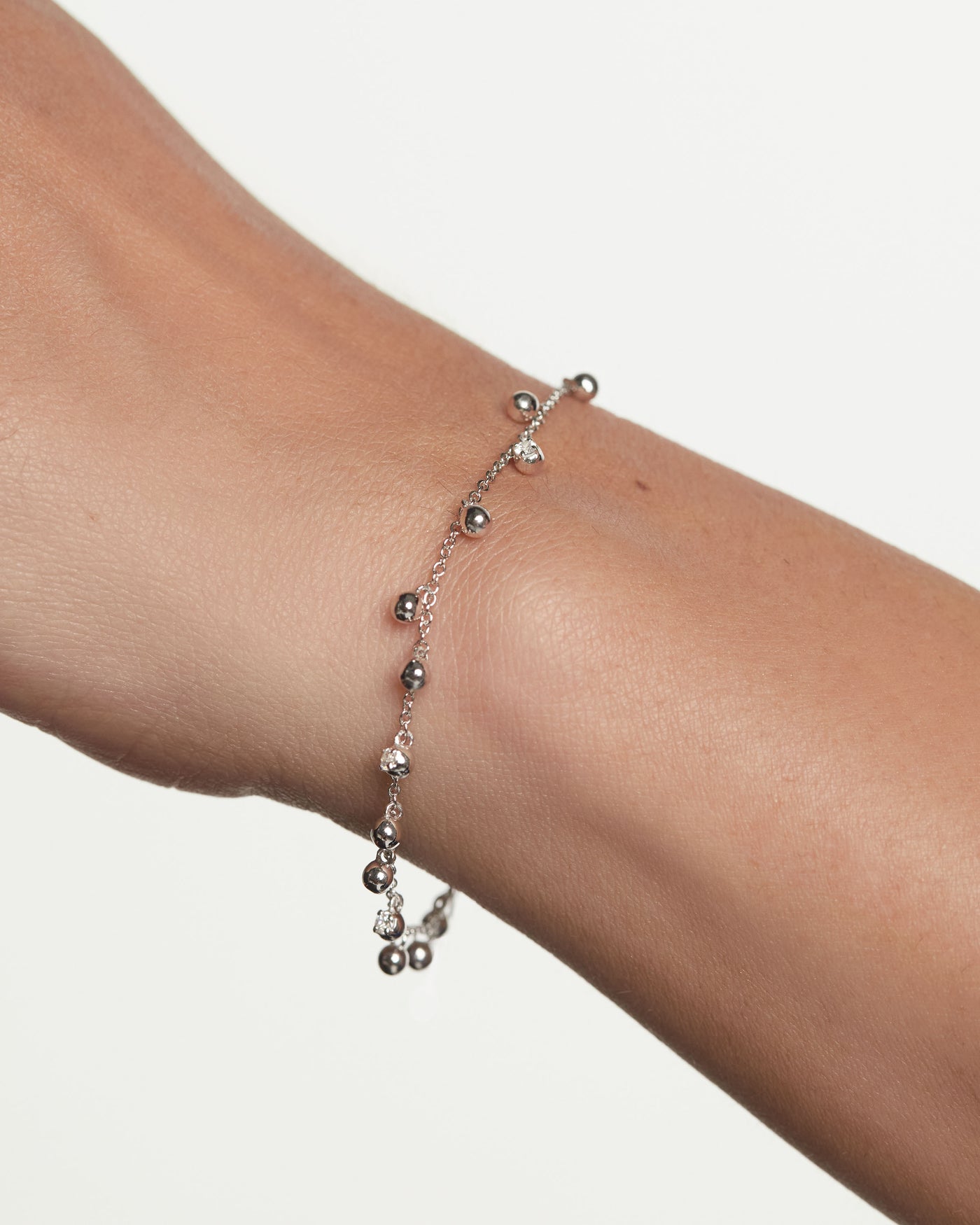 Buy Dusk Till Dawn Solitaire Bracelet In 925 Silver from Shaya by CaratLane