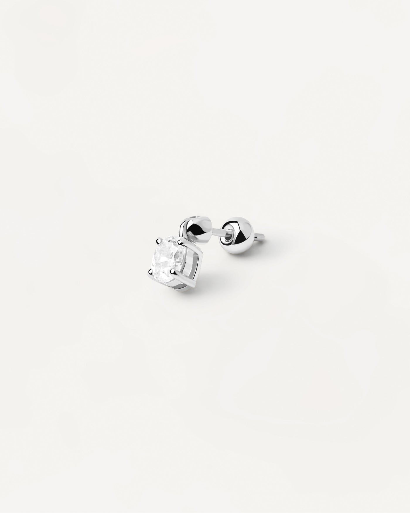 Selección 2023 | Pendiente Individual De Plata Gia. Piercing oreja de plata de primera ley con colgante redondo de circonitas. Consigue las últimas novedades de PDPAOLA. Haz tu pedido de forma segura y obtén este Best Seller. Envío Gratis.