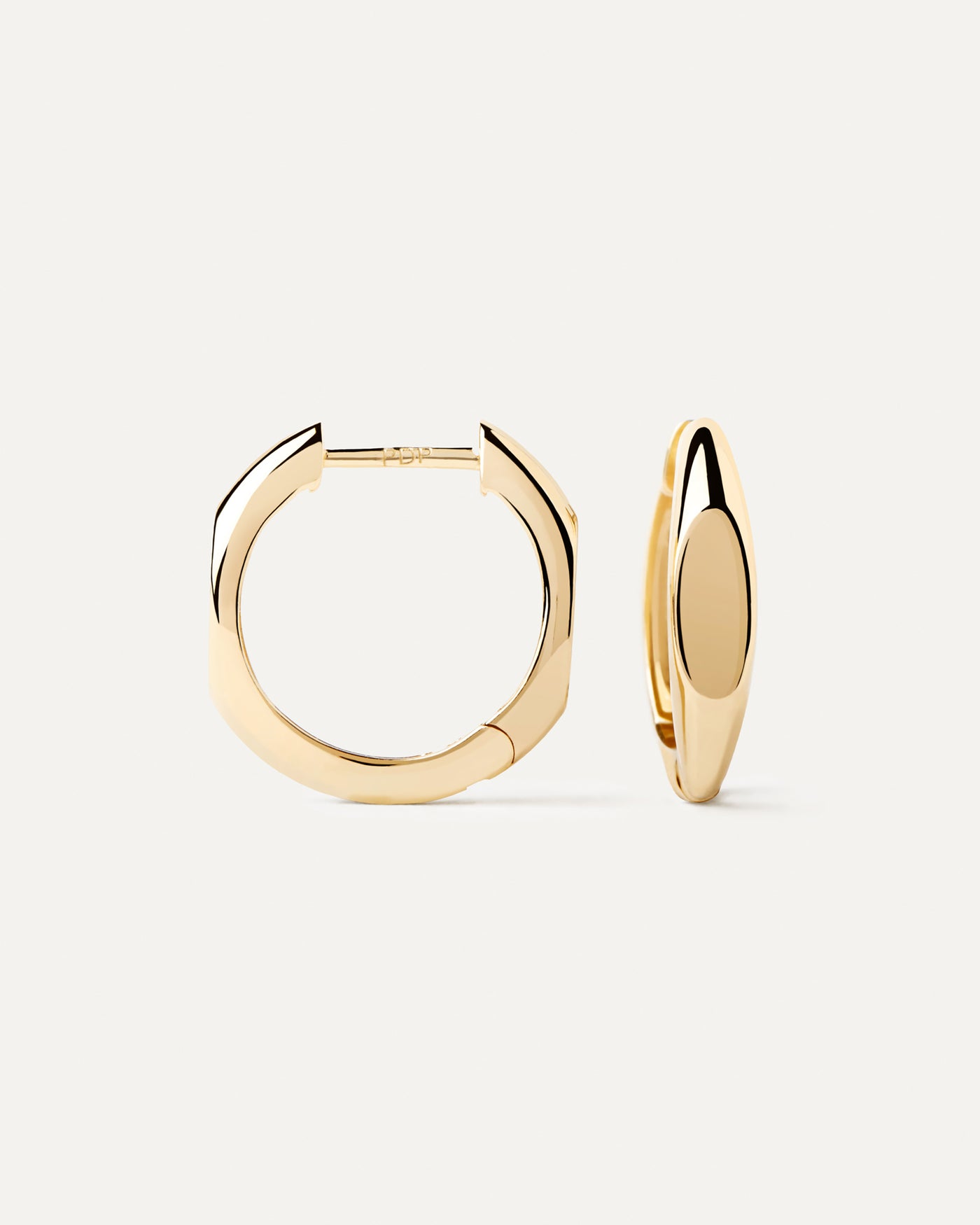 Memoir Creolen aus Gold - 
  
    18 kt Gold
  
